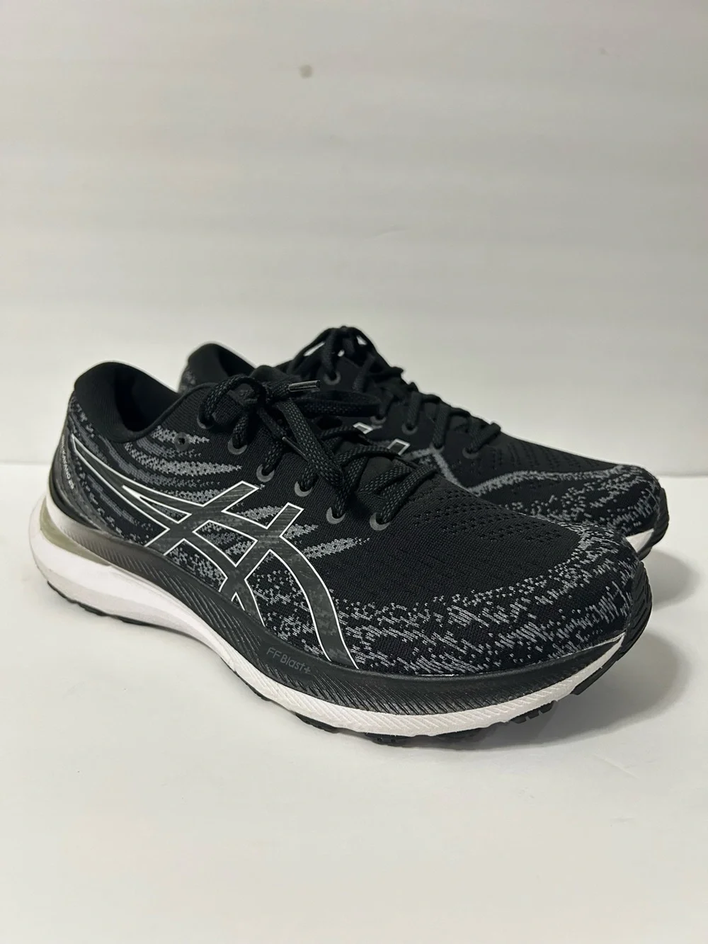 ASICS GEL-Kayano 29 Running Shoes W12 Men 10 Black Cushioned Stability Sneakers